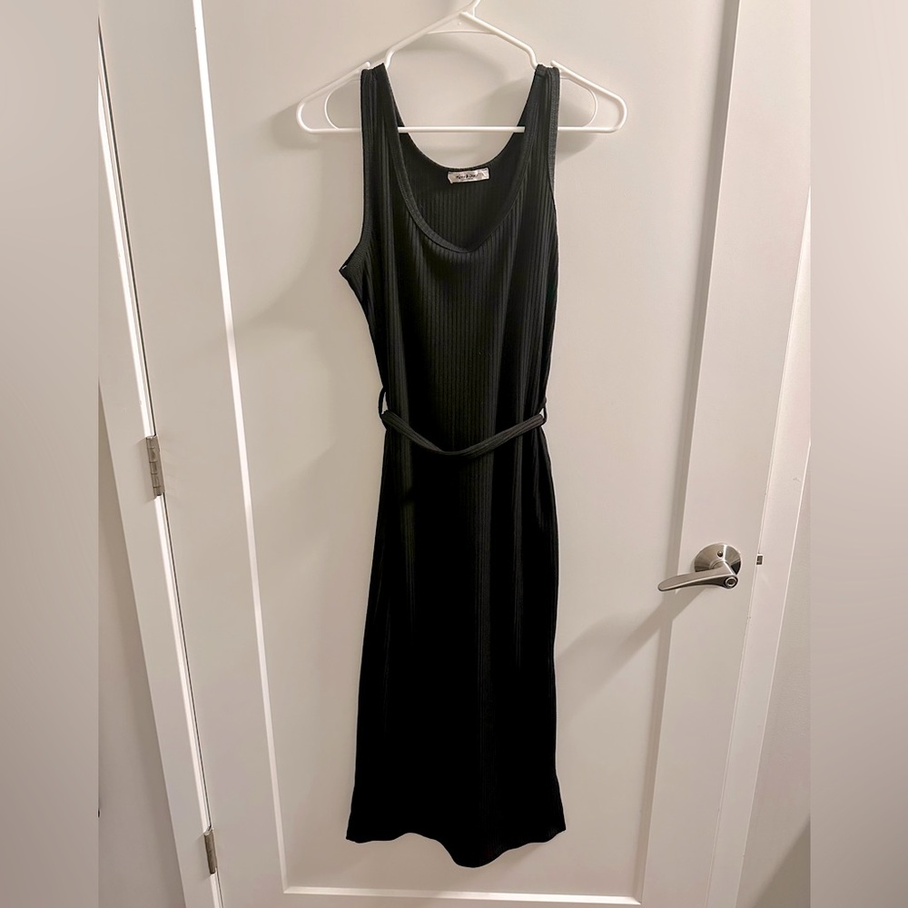 Mikey & Joey ribbed midi dress